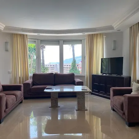 Otel Kirac *